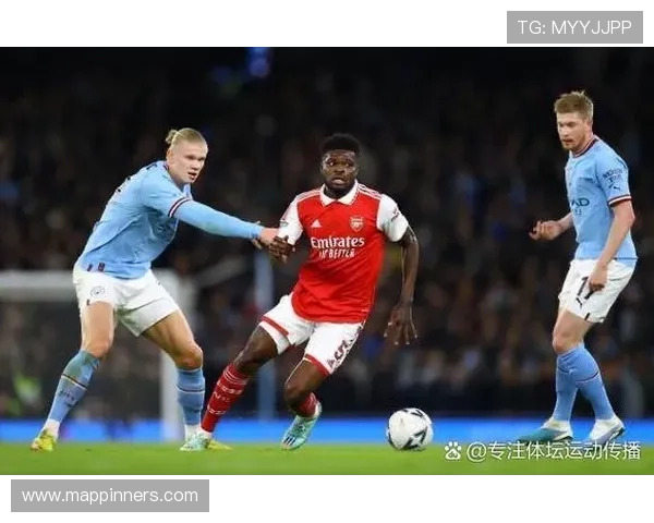 特罗萨德对阵曼城的关键表现解析