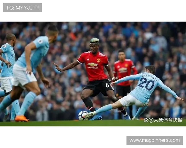 曼联边路难突破、中路受阻，空间利用问题已明显制约进攻表现