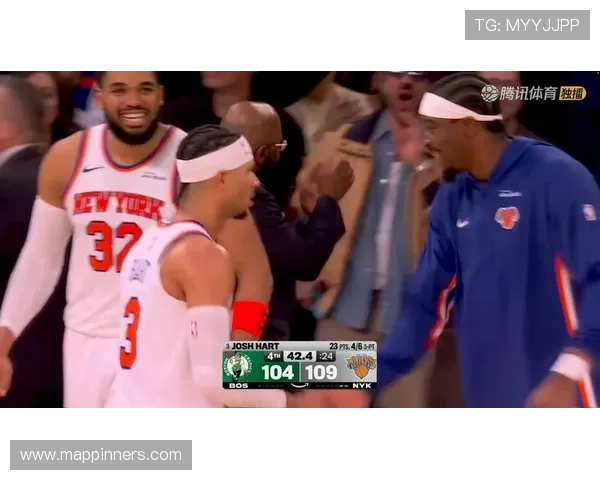 怀特挡拆吸引防守为塔图姆制造空位三分效率回升