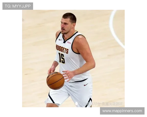 穆雷挡拆拉扯为约基奇创造空位，季后赛得分效率更高